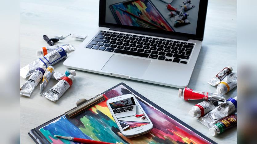 Paints and a computer