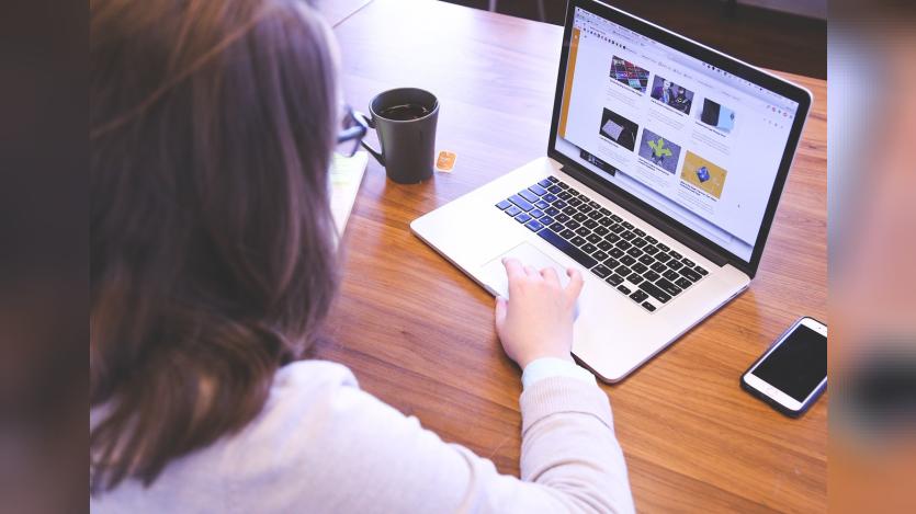 women using laptop