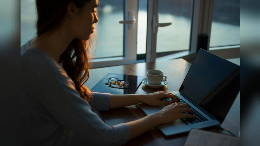 woman working on laptop