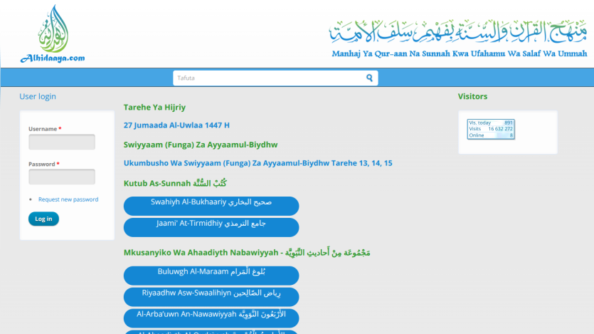 Islamic website homepage with login form, search bar, visitor stats, and links to religious texts in Swahili and Arabic