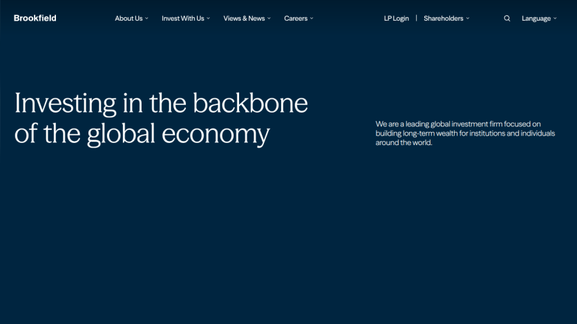 Homepage featuring the tagline about investing in the global economy.