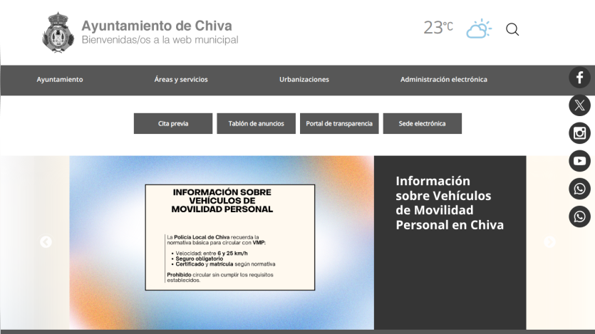 Website header and hero section for Ayuntamiento de Chiva with information on aid programs.