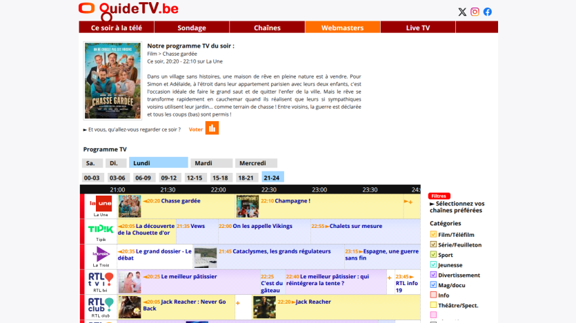 TV program schedule for evening with highlighted film 'Chasse gardée' and multiple channels listed