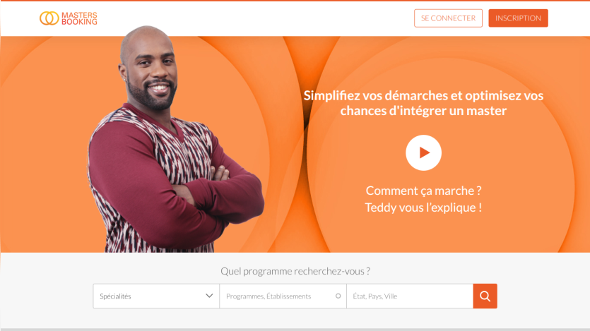 Homepage featuring a man explaining a service with a play button and a search bar.