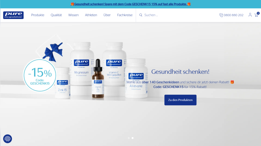 Pure Encapsulations website hero with supplement bottles, 15% discount code GESCHENK15, and navigation menu