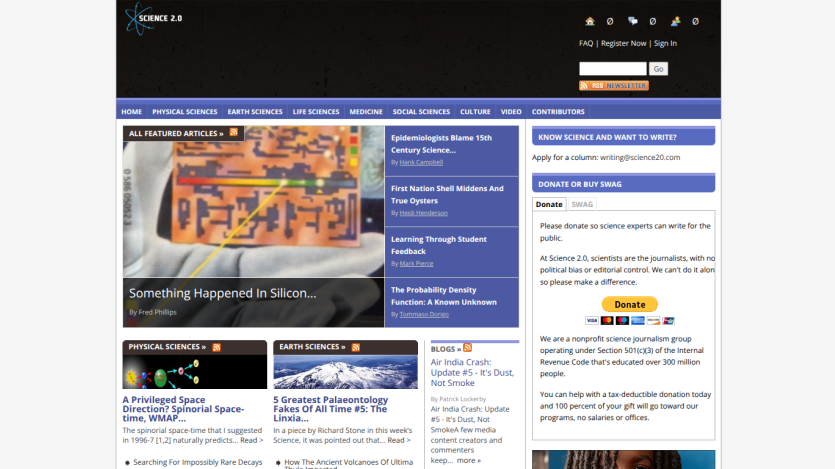 Homepage featuring articles on space exploration and technology with a prominent image.