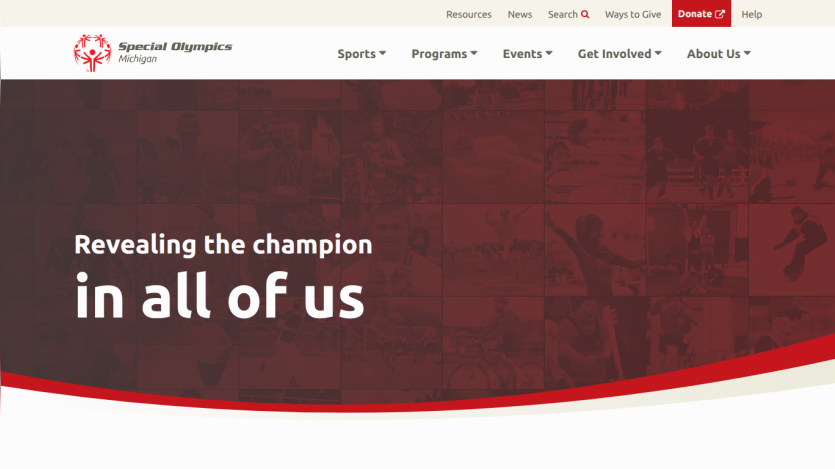 Homepage with navigation bar, main headline 'Welcome to Our Site', and a large hero image of a mountain landscape