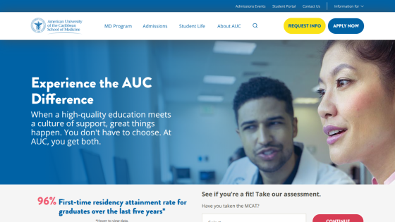 American University in Cairo homepage with headline about AUC difference and student image