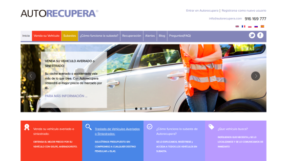AutoRecupera homepage offering vehicle sale and auction services with navigation menu and contact info.