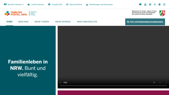 Familienportal NRW homepage with navigation and hero text about family life in NRW alongside a video player