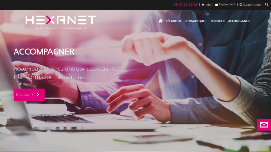 Homepage of Hexanet featuring the title 'ACCOMPAGNER' and a call-to-action button.