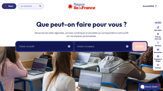 Homepage with a question about services and options for users, featuring input fields.