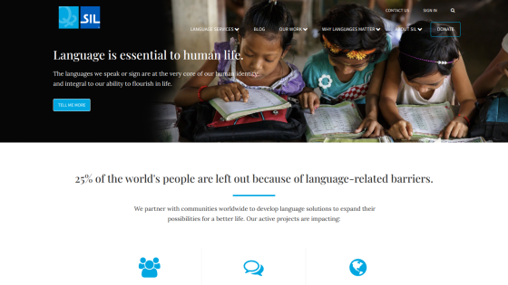 SIL website highlighting the importance of language with children reading books.