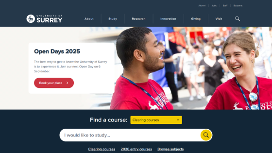 University of Surrey homepage featuring Open Days 2025 announcement and course search bar.