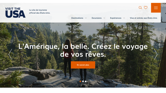 Official USA tourism site in French promoting travel with scenic forest background and call to action