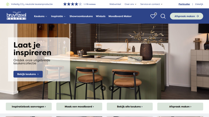 Kitchen showroom homepage with navigation and call to action to explore kitchen collection