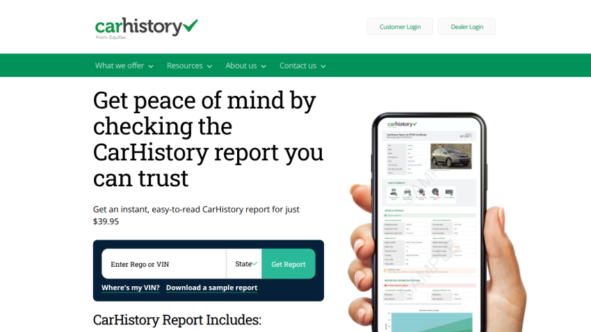 Homepage promoting CarHistory report with a call to action for instant report access.