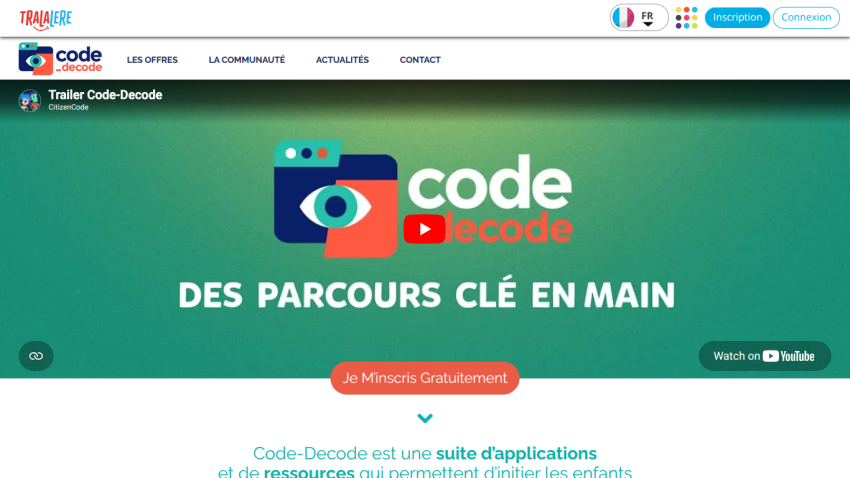 Homepage of Code-Decod with a green background and key text promoting educational pathways.