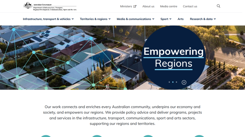 Australian Government Department of Infrastructure homepage with navigation and Empowering Regions hero section