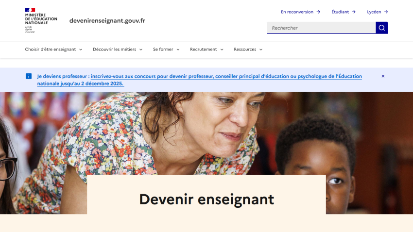 French Ministry of National Education site about becoming a teacher with navigation and a hero image of a woman and child