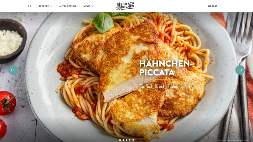 Delicious Hähnchen-Piccata dish with pasta and sauce, featured prominently on the website.