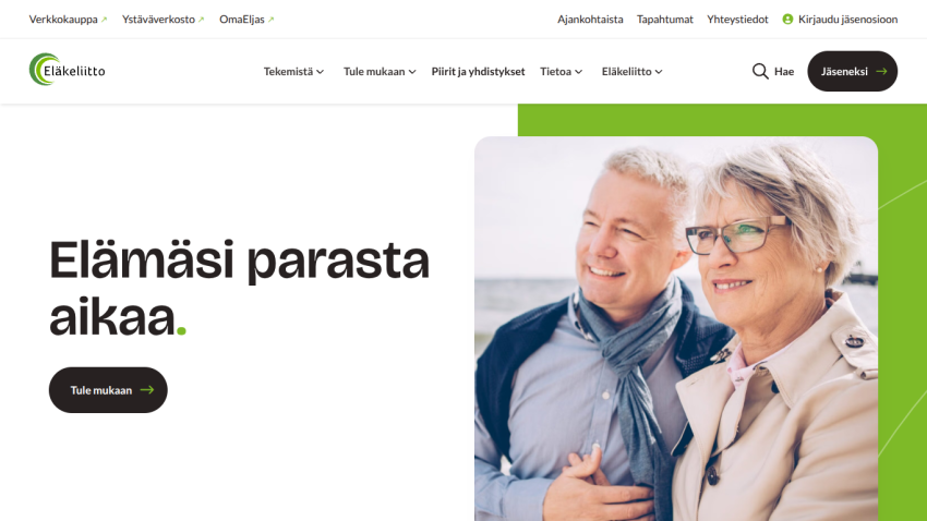 Website header and hero section promoting living your best life with a call to action button