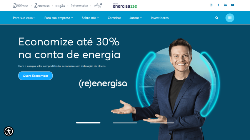 Homepage promoting energy savings of up to 30% with a smiling presenter.