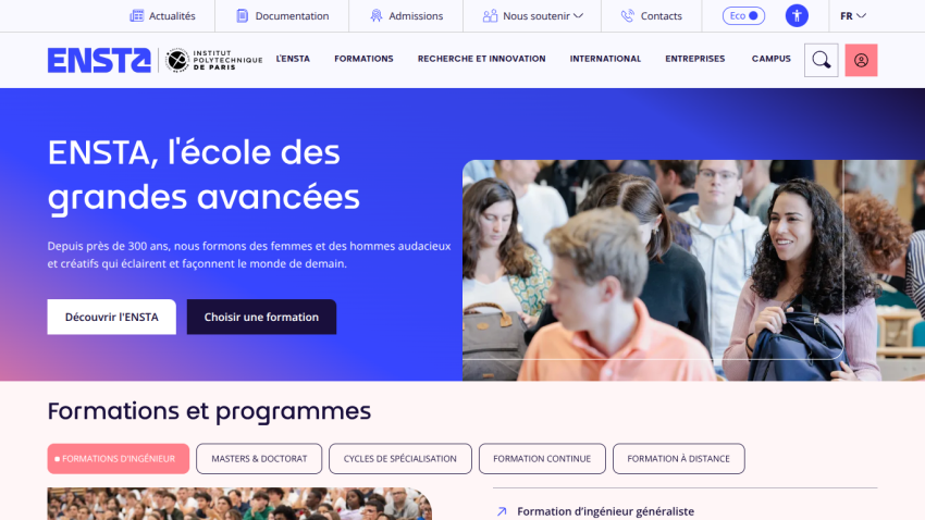Homepage of ENSTA, featuring a welcome message and links to programs.