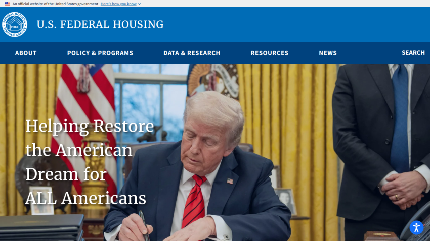 U.S. Federal Housing homepage with a headline about restoring the American dream.
