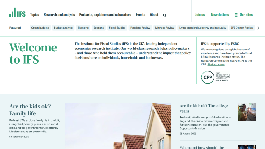 Homepage of IFS with welcome message and navigation links.