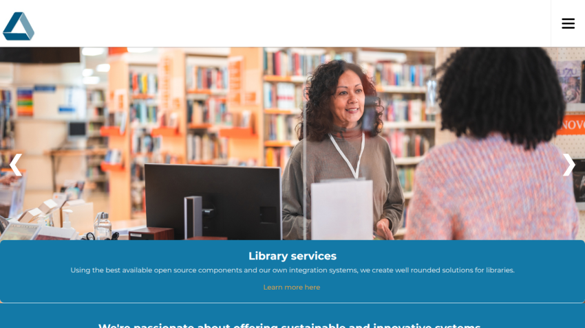 Library services section highlighting solutions for libraries with a smiling staff member.