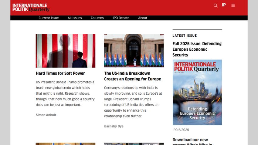 Internationale Politik Quarterly homepage featuring articles on global politics and the Fall 2025 issue on Europe's economic security