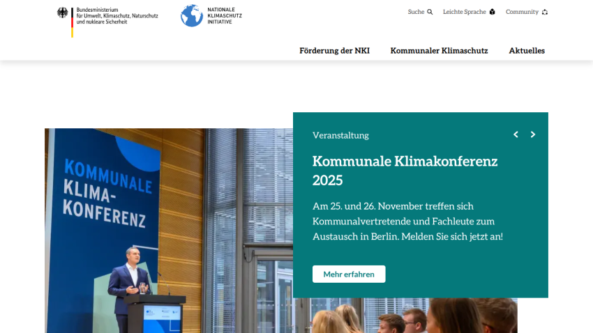 Website header with navigation and hero section promoting Kommunale Klimakonferenz 2025 event details