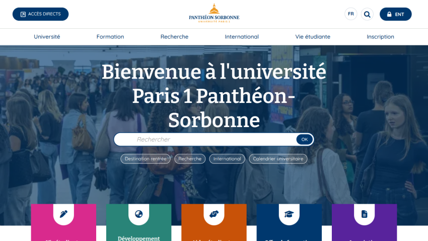 Homepage of Paris 1 Panthéon-Sorbonne University with search bar and navigation options.