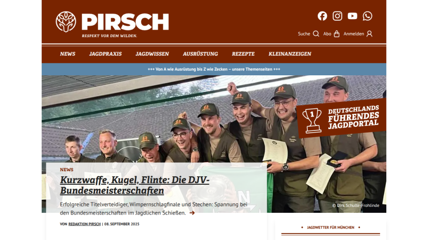 Homepage of PIRSCH featuring a news headline and a group of people in outdoor attire.