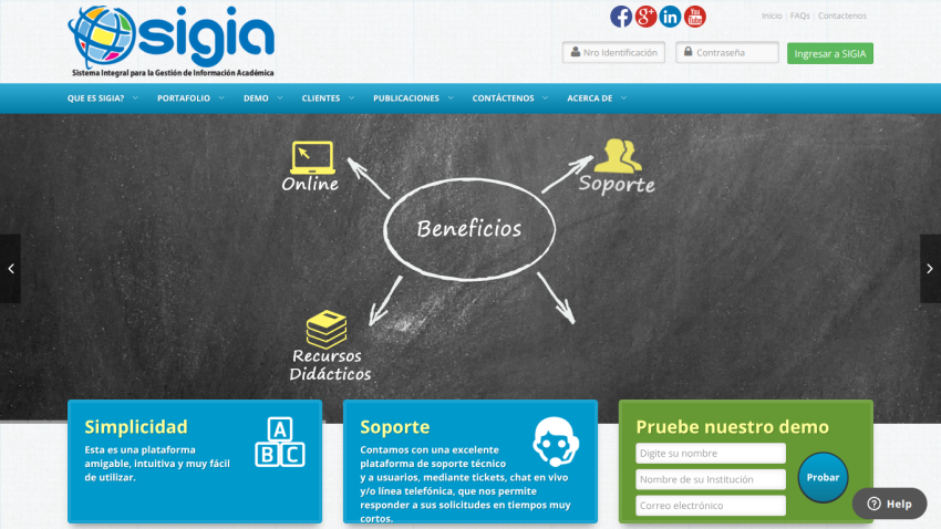 SIGIA academic information management system homepage with benefits and demo sign-up form