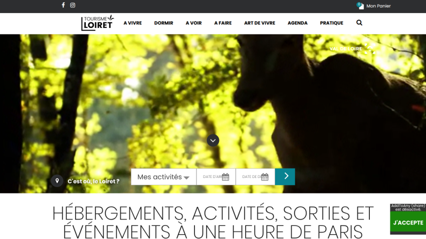 Tourisme Loiret website with navigation menu and search for activities, accommodations, and events near Paris