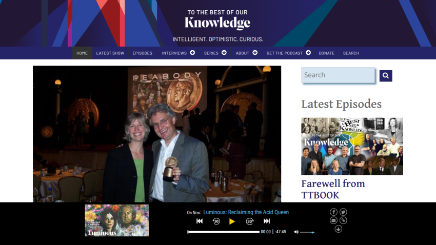 Podcast website header with navigation and hero image of two people holding an award, plus latest episodes and search bar