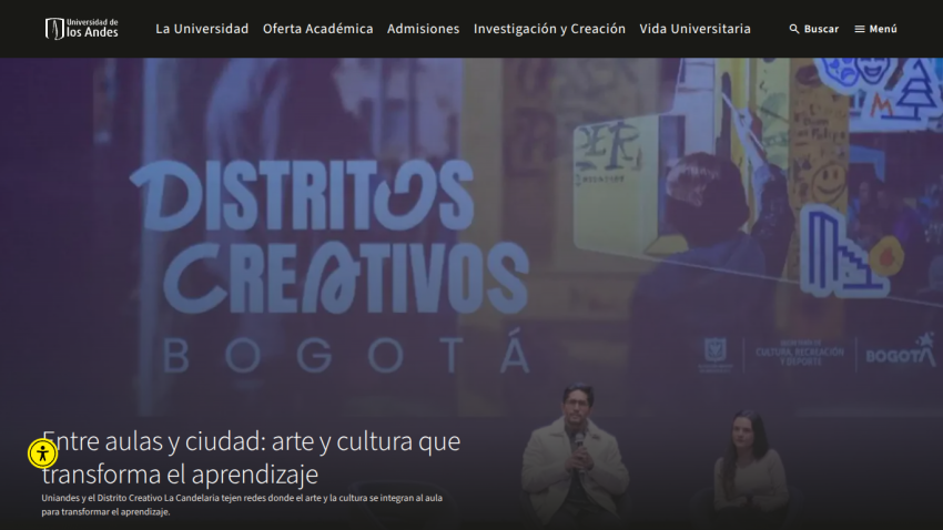 Promotional banner for 'Distritos Creativos Bogotá' with a tagline about art and culture.
