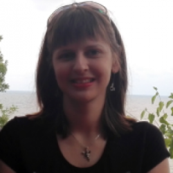 Maria Totova-Cholakova (marie77e)