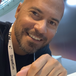 Alejandro Moreno López (alexmoreno)