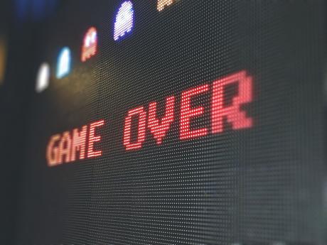 A pacman screen showing game over message