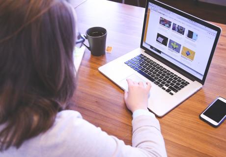 women using laptop
