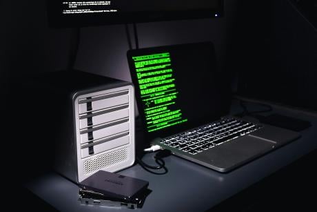 Chris Kelly Warns of Security Flaw in Proposed Drupal Project Browser Approach